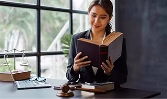LLB Career Advantages: Benefits of Holding an LLB Degree